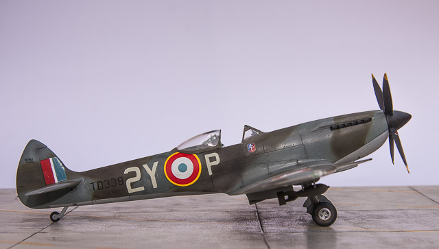 Supermarine Spitfire Mk.XVI